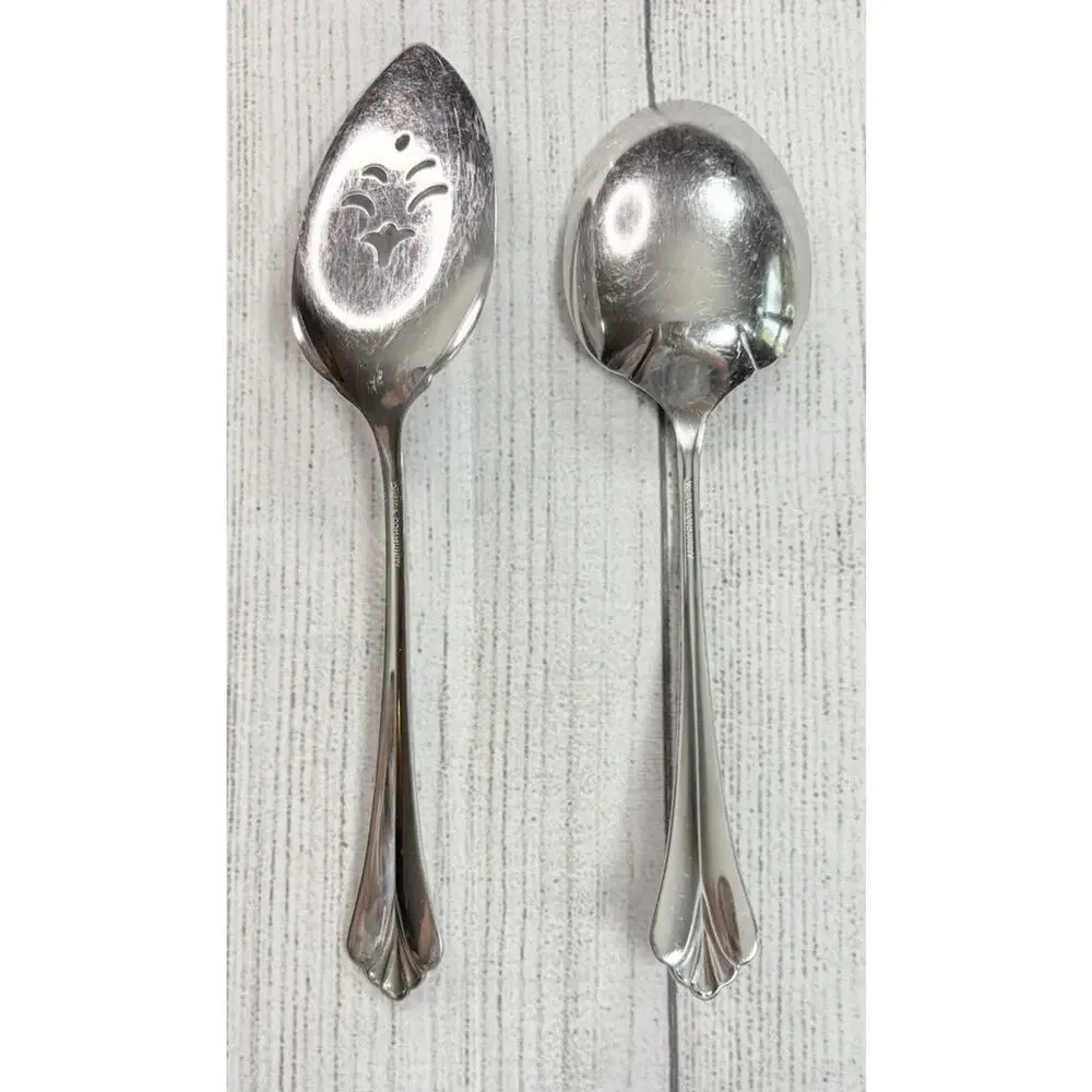Oneida Community ROYAL FLUTE Stainless Solid Smooth Casserole Spoon/ Pie Server